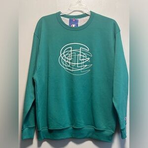 Men’s Powerblend Graphic Champion Sweatshirt Oak Leaf Green/White